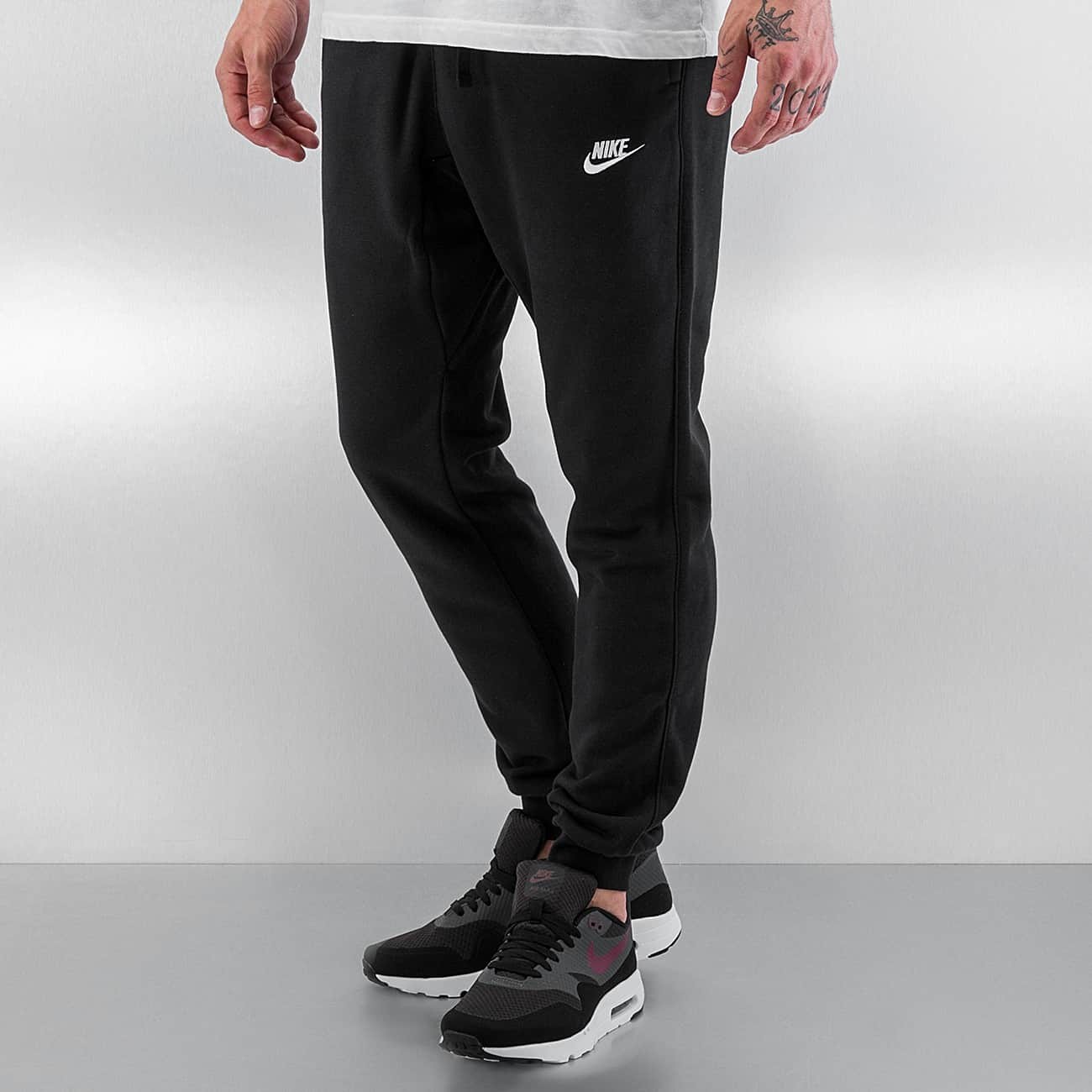 air max jogger pants