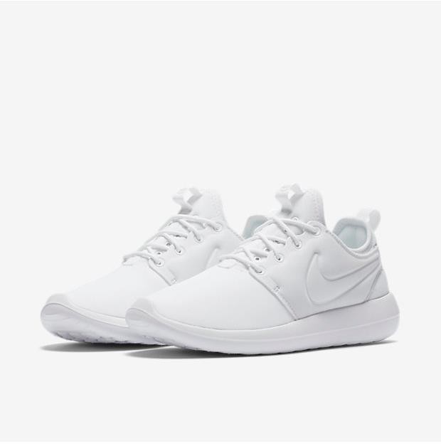 roshe run blanche femme