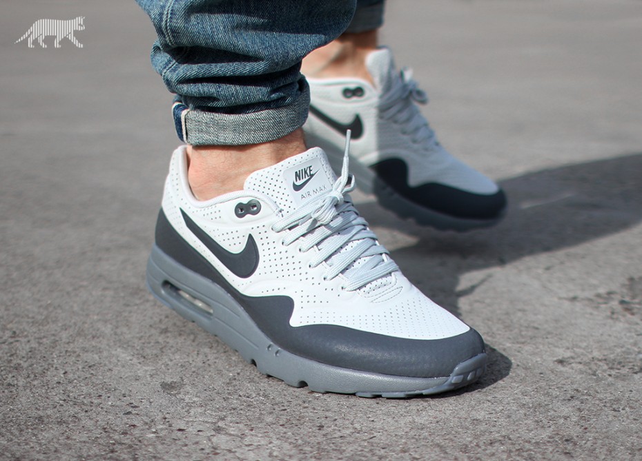 air max ultra moire